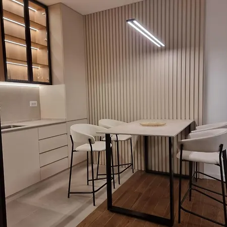 Skyline Lux By Planet شقة *