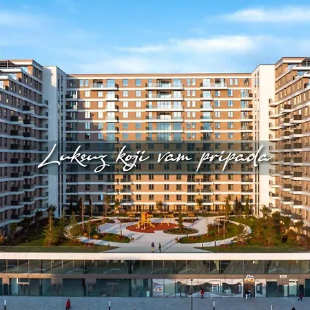 Skyline Lux By Planet * Ni